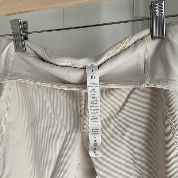 Lululemon, White, Size 4, Ribbed Contour HR Short 8” - Picture 4 of 4